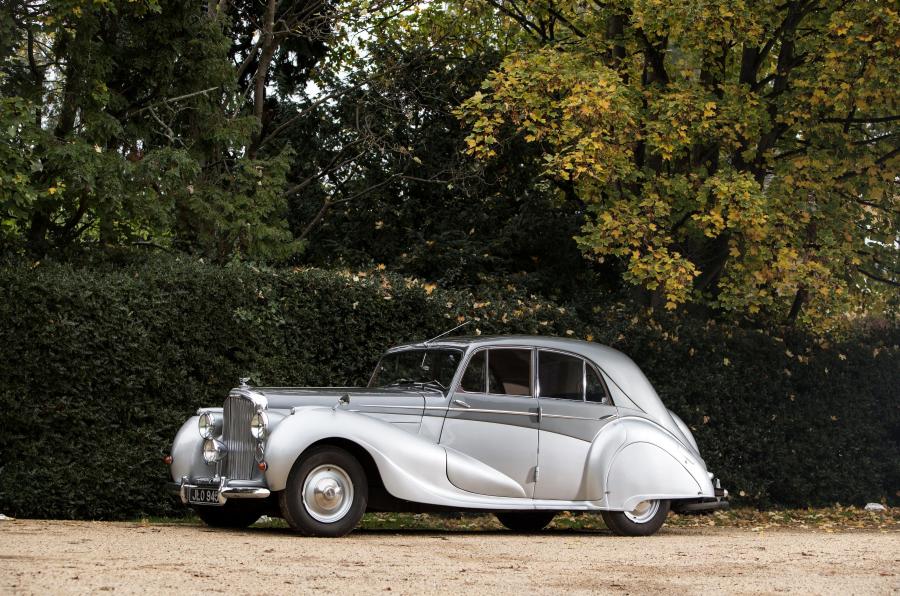  Bentley Mark VI Saloon by Vanden Plas 1946 года  (фото 2 из 6)